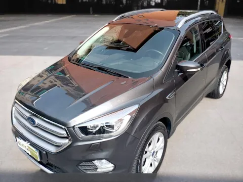 Ford Kuga 2.0 tdci Business s&s 2wd 120cv powershift my19.25 - Immagine 20