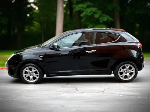 Alfa Romeo MiTo 1.4 Junior Distinctive sport pack 78cv - Immagine 7