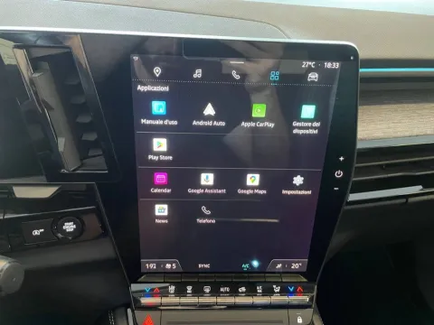 Renault Austral 1.3 mild hybrid Techno 160cv auto - Immagine 18