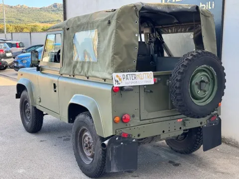 Land Rover Defender 90 2.5 td Soft Top - Immagine 3