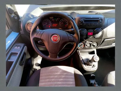 Fiat Qubo 1.3 mjt 16v Trekking 80cv - Immagine 18