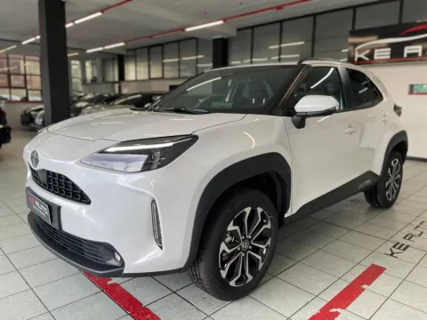 Toyota Yaris Cross 1.5h Trend fwd 130cv e-cvt - Immagine 1
