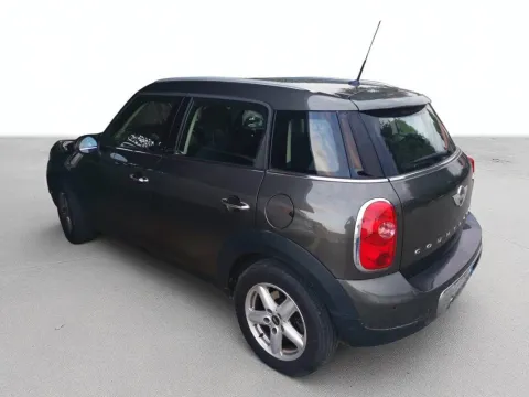 Mini Mini Countryman 1.6 One D - Immagine 2