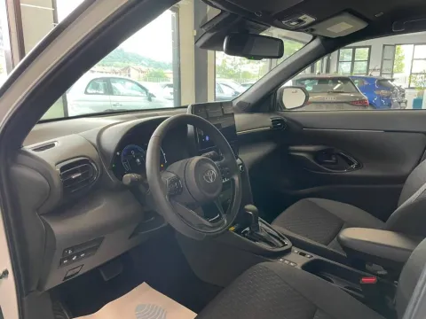 Toyota Yaris Cross 1.5h Trend fwd 130cv e-cvt - Immagine 8