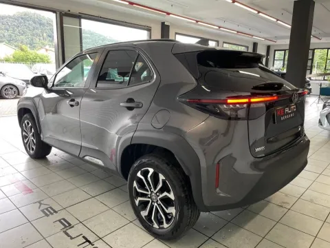 Toyota Yaris Cross 1.5h Trend fwd 130cv e-cvt - Immagine 4