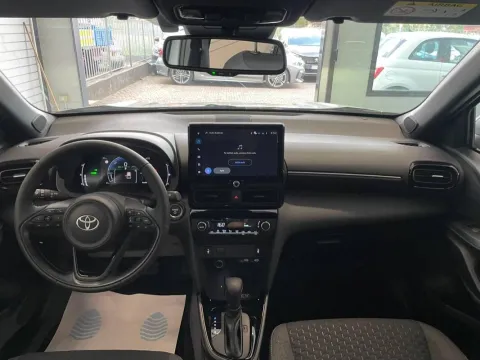 Toyota Yaris Cross 1.5h Trend fwd 130cv e-cvt - Immagine 11