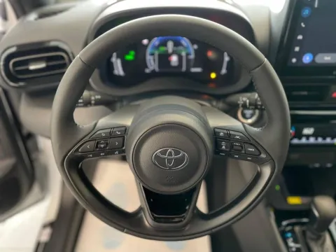 Toyota Yaris Cross 1.5h Trend fwd 130cv e-cvt - Immagine 12