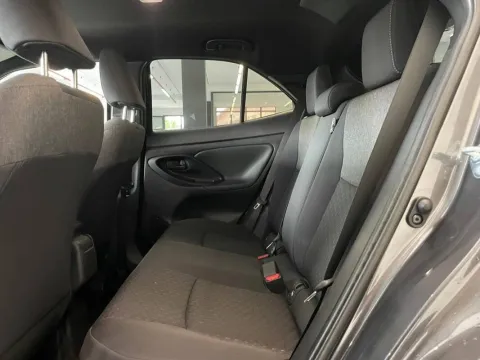 Toyota Yaris Cross 1.5h Trend fwd 130cv e-cvt - Immagine 10