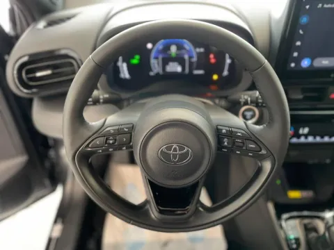 Toyota Yaris Cross 1.5h Trend fwd 130cv e-cvt - Immagine 12