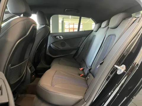 BMW 116d Msport auto - Immagine 11