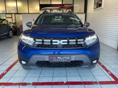 Dacia Duster 1.0 tce Journey UP Gpl 4x2 100cv - Immagine 2