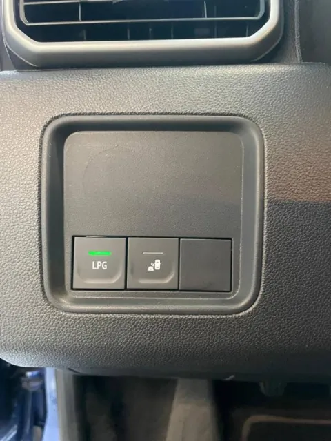 Dacia Duster 1.0 tce Journey UP Gpl 4x2 100cv - Immagine 21