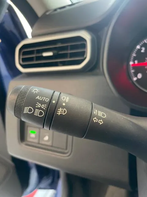 Dacia Duster 1.0 tce Journey UP Gpl 4x2 100cv - Immagine 24