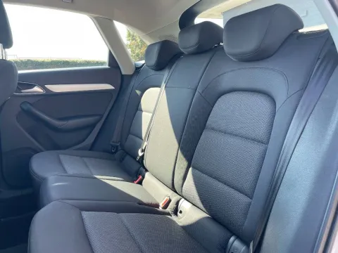 Audi Q3 2.0 tdi Business 120cv - Immagine 11