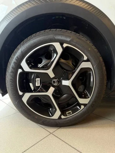 Citroen C3 1.2 puretech turbo Plus 100cv s&s - Immagine 26