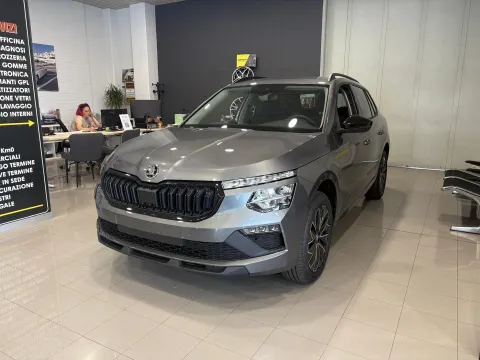 Skoda Kamiq 1.0 tsi Black Dots 95cv - Immagine 1