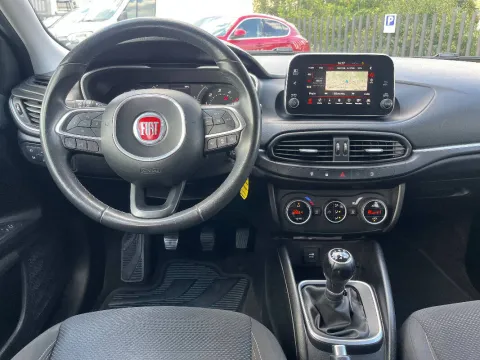 Fiat Tipo SW 1.3 mjt Business s&s 95cv my20 - Immagine 17