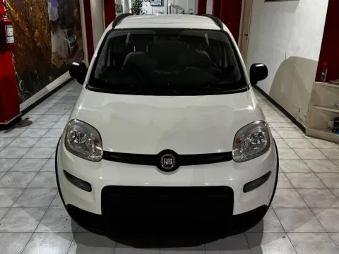 Fiat Panda 1.0 firefly hybrid City Life s&s 70cv 5p.ti - Immagine 5