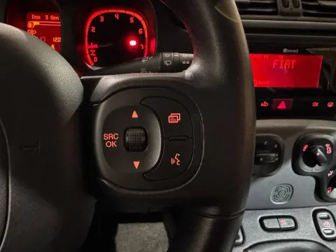 Fiat Panda 1.0 firefly hybrid City Life s&s 70cv 5p.ti - Immagine 6