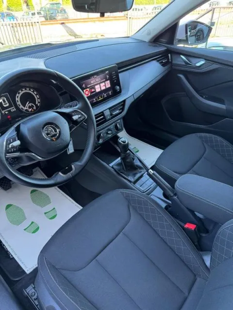 Skoda Kamiq 1.0 tsi Ambition 95cv - Immagine 7