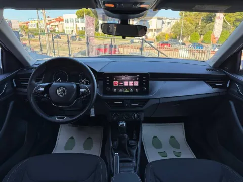 Skoda Kamiq 1.0 tsi Ambition 95cv - Immagine 8