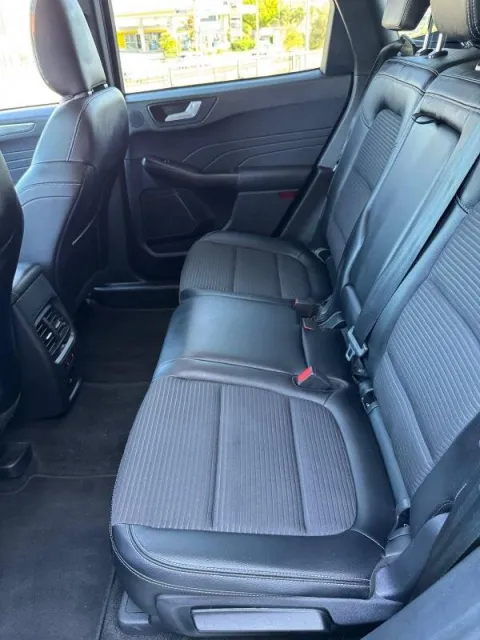 Ford Kuga 1.5 ecoblue Titanium X 2wd 120cv auto - Immagine 13