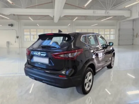 Nissan Qashqai 1.3 dig-t Business 140cv - Immagine 3