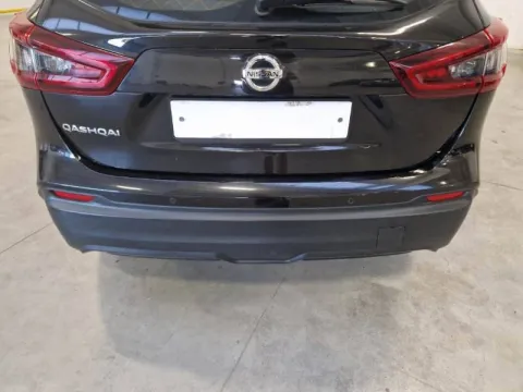 Nissan Qashqai 1.3 dig-t Business 140cv - Immagine 4