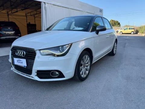 Audi A1 Sportback 1.6 tdi Ambition s-tronic - Immagine 1
