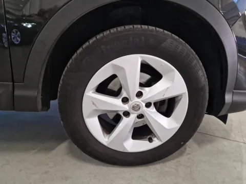 Nissan Qashqai 1.3 dig-t Business 140cv - Immagine 14