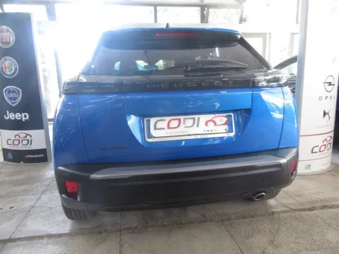 Peugeot 2008 1.5 bluehdi Allure s&s 130cv eat8 - Immagine 6
