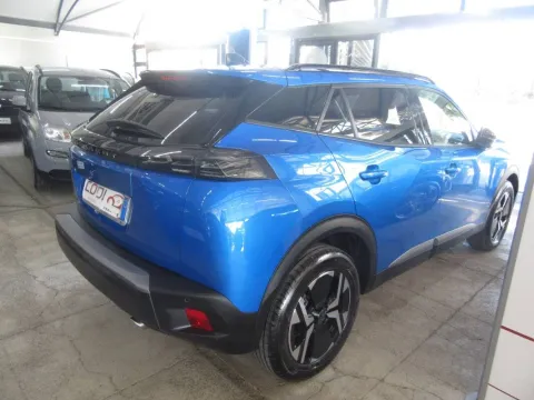 Peugeot 2008 1.5 bluehdi Allure s&s 130cv eat8 - Immagine 7