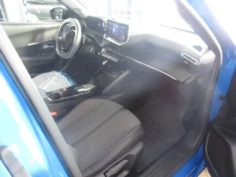 Peugeot 2008 1.5 bluehdi Allure s&s 130cv eat8 - Immagine 9