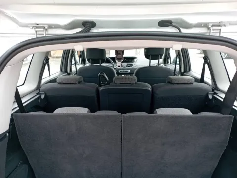 Renault Scenic 1.5 dci energy s&s 110cv - Immagine 8