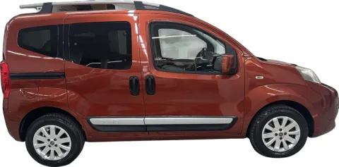 Fiat Qubo 1.3 mjt 16v Trekking 95cv - Immagine 3