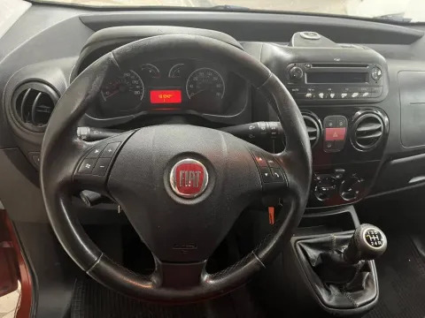 Fiat Qubo 1.3 mjt 16v Trekking 95cv - Immagine 8