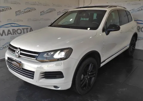 Volkswagen Touareg 3.0 V6 tdi Executive tiptronic - Immagine 1