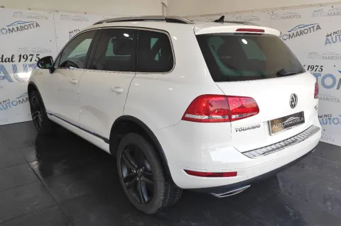 Volkswagen Touareg 3.0 V6 tdi Executive tiptronic - Immagine 7