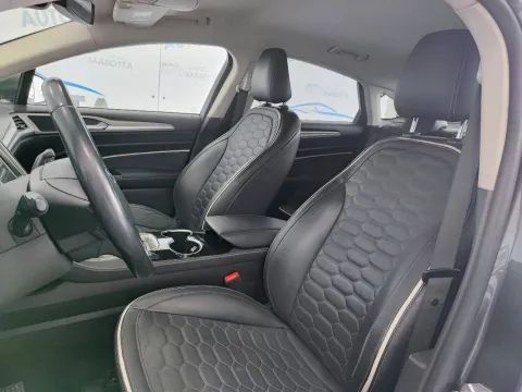 Ford Mondeo 4p 2.0 hybrid Vignale ecvt my18.75 - Immagine 11