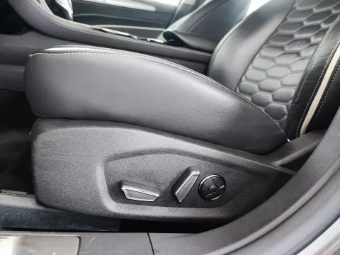 Ford Mondeo 4p 2.0 hybrid Vignale ecvt my18.75 - Immagine 18