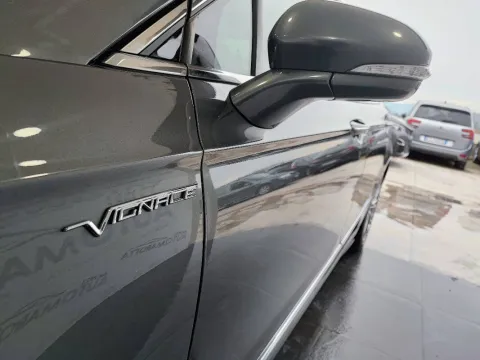 Ford Mondeo 4p 2.0 hybrid Vignale ecvt my18.75 - Immagine 19