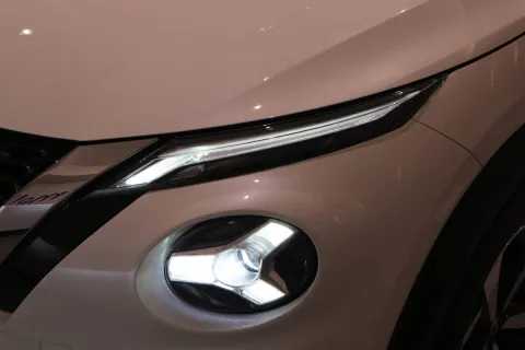 Nissan Juke 1.0 dig-t N-Connecta 117cv - Immagine 25