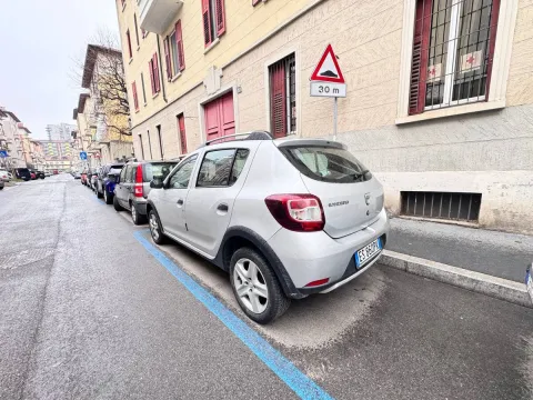 Dacia Sandero Stepway 1.5 dci Prestige 90cv - Immagine 5