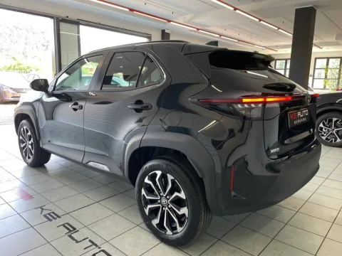 Toyota Yaris Cross 1.5h Trend fwd 130cv e-cvt - Immagine 4