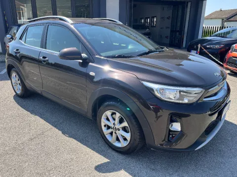 Kia Stonic 1.4 mpi eco Style Gpl 97cv my18 - Immagine 3