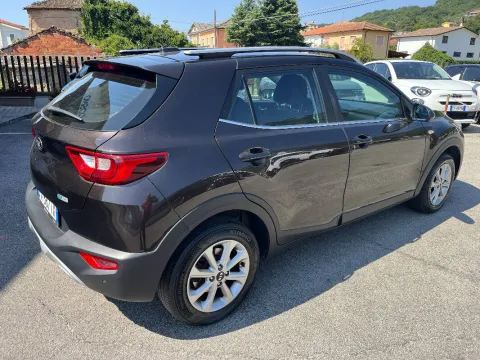 Kia Stonic 1.4 mpi eco Style Gpl 97cv my18 - Immagine 4