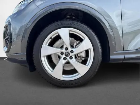 Audi Q5 Sportback 2.0 tdi mhev+ S line edition quattro 204cv s-tronic - Immagine 8
