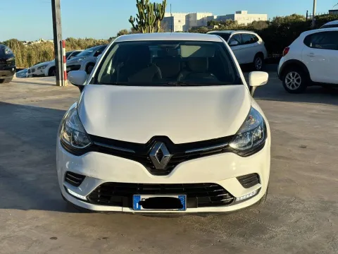 Renault Clio 1.5 dci energy Zen 75cv - Immagine 2