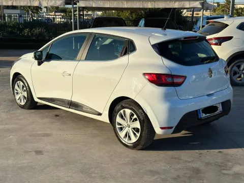 Renault Clio 1.5 dci energy Zen 75cv - Immagine 3
