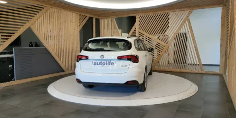Fiat Tipo SW 1.6 mjt Easy s&s 120cv my19 - Immagine 8